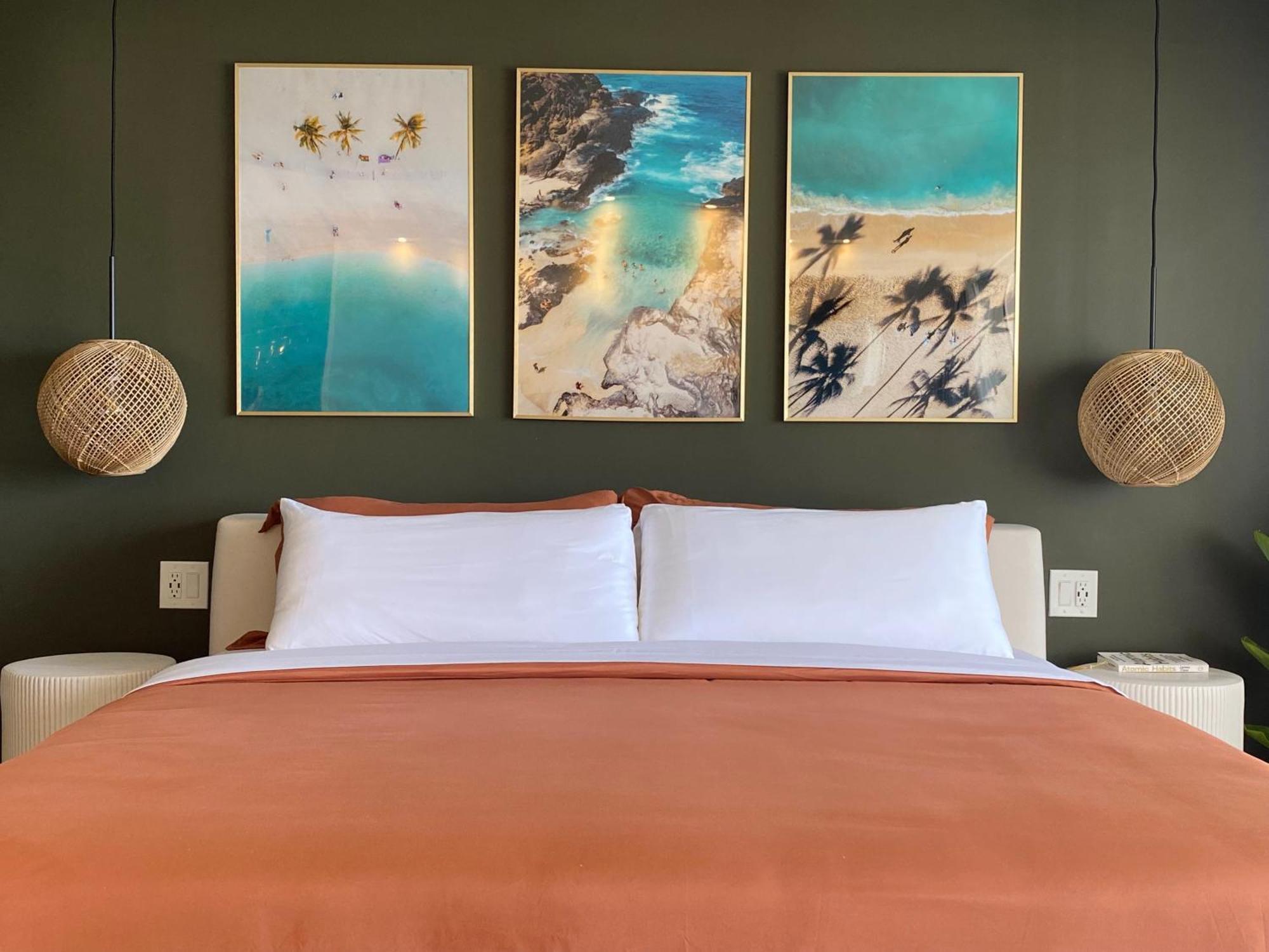 Panoramic Oceanview Resort - Full Kitchen In Each Room, 2 Swimming Pools, Onsite Restaurants, Fireworks Every Friday Honolulu Exterior photo