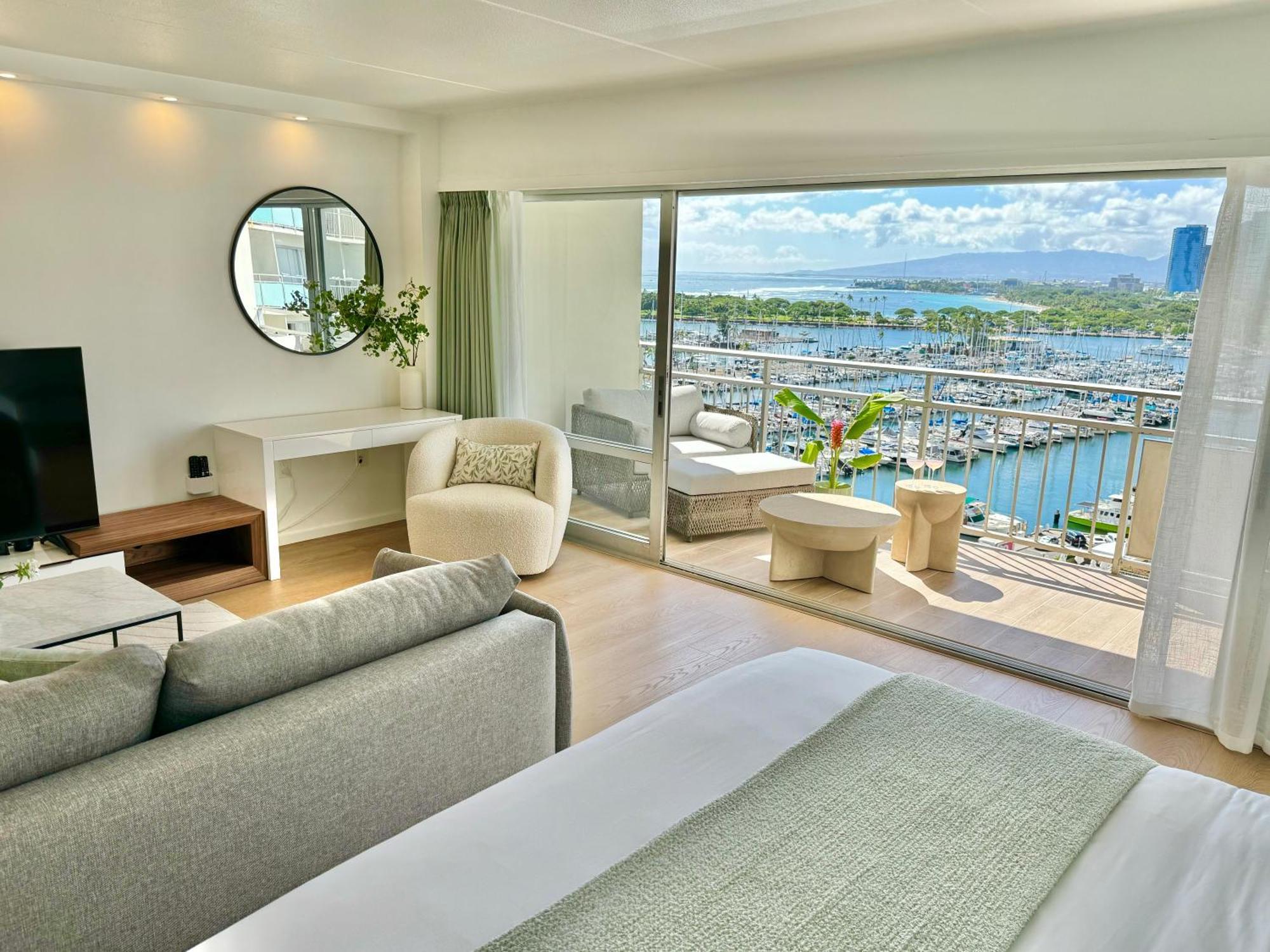 Panoramic Oceanview Resort - Full Kitchen In Each Room, 2 Swimming Pools, Onsite Restaurants, Fireworks Every Friday Honolulu Exterior photo