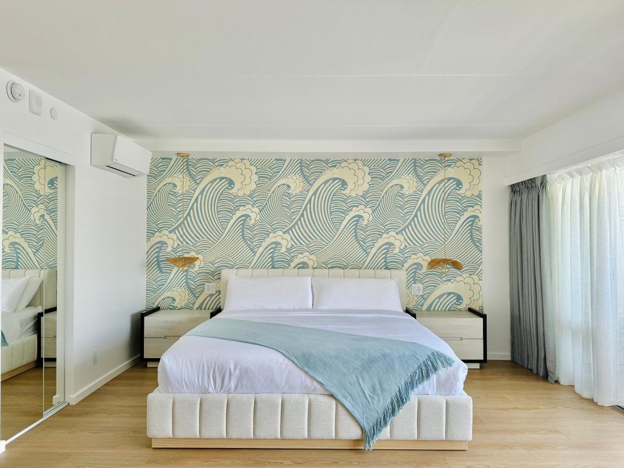 Panoramic Oceanview Resort - Full Kitchen In Each Room, 2 Swimming Pools, Onsite Restaurants, Fireworks Every Friday Honolulu Exterior photo