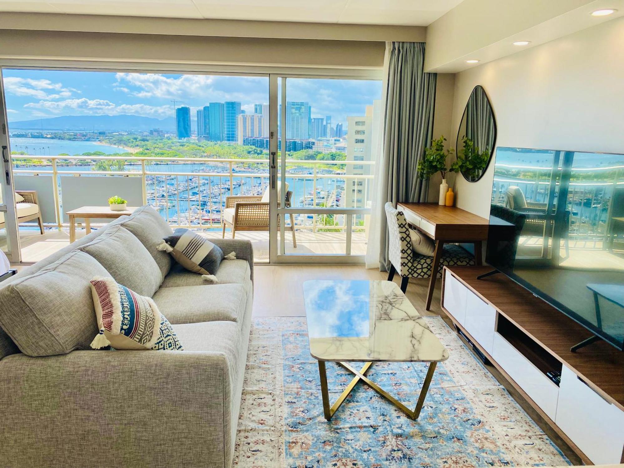 Panoramic Oceanview Resort - Full Kitchen In Each Room, 2 Swimming Pools, Onsite Restaurants, Fireworks Every Friday Honolulu Exterior photo