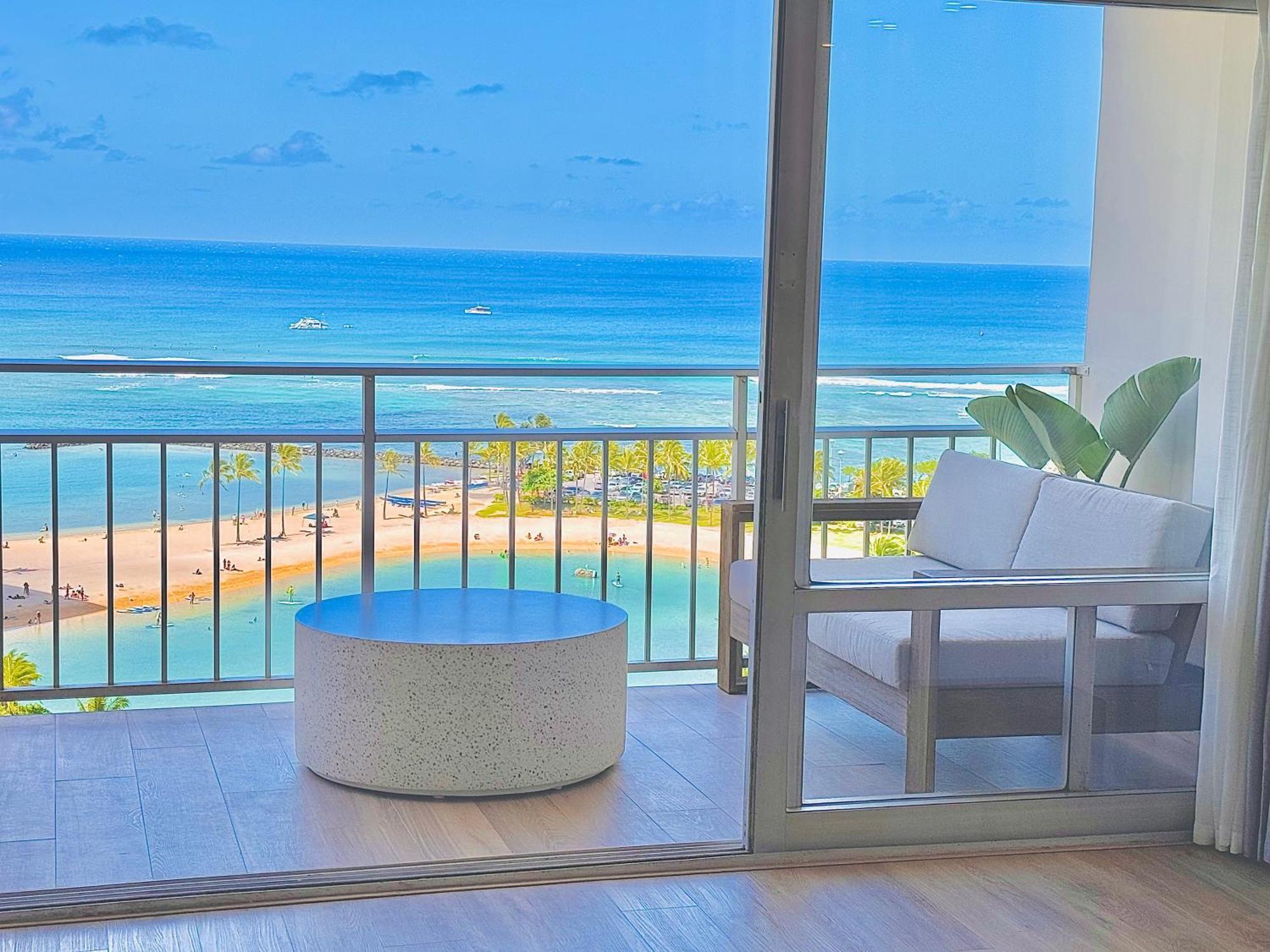 Panoramic Oceanview Resort - Full Kitchen In Each Room, 2 Swimming Pools, Onsite Restaurants, Fireworks Every Friday Honolulu Exterior photo