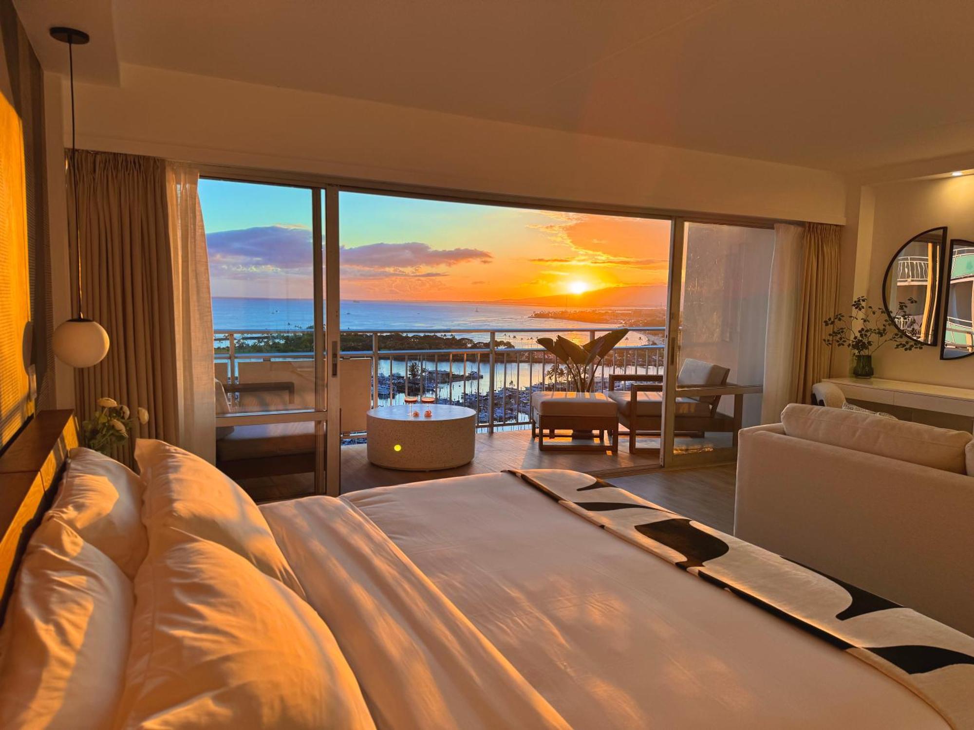 Panoramic Oceanview Resort - Full Kitchen In Each Room, 2 Swimming Pools, Onsite Restaurants, Fireworks Every Friday Honolulu Exterior photo