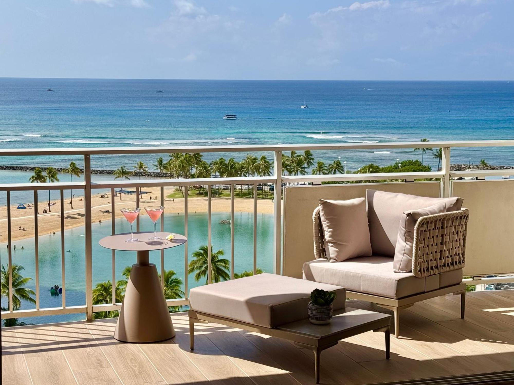 Panoramic Oceanview Resort - Full Kitchen In Each Room, 2 Swimming Pools, Onsite Restaurants, Fireworks Every Friday Honolulu Exterior photo